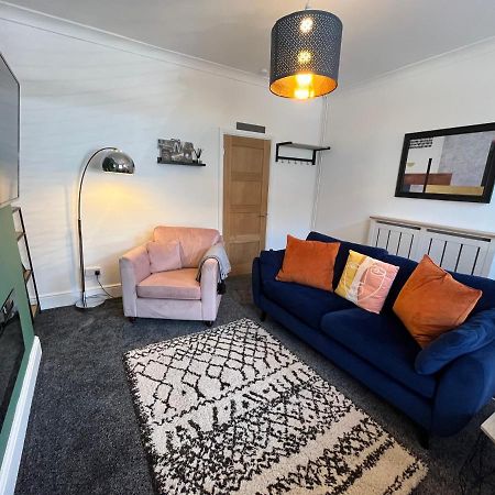 Hilton House Villa Barnsley Bagian luar foto