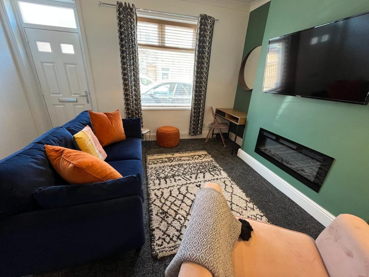Hilton House Villa Barnsley Bagian luar foto