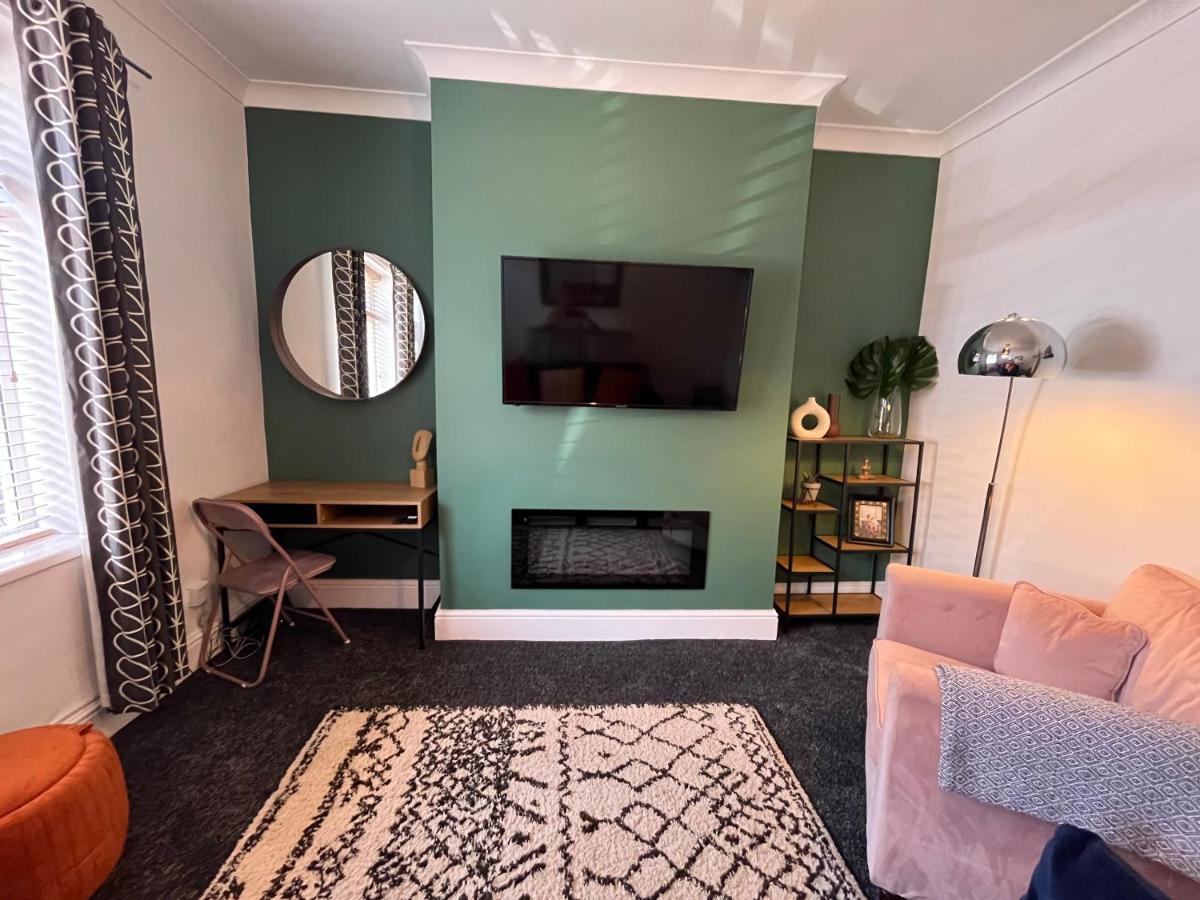 Hilton House Villa Barnsley Bagian luar foto